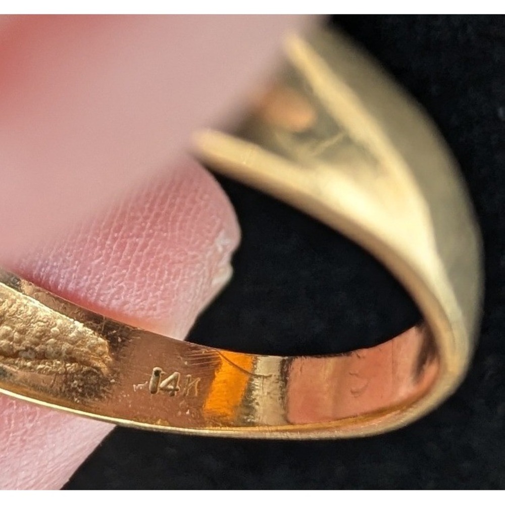 Mens 14K Yellow Gold Star Set Accent Two Tone Band Ring Size 8.25 - Picture 7 of 8